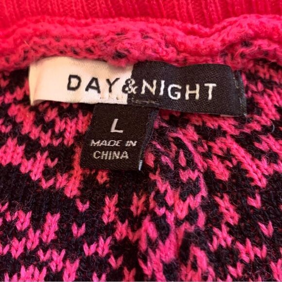 Day & Night Cozy Knit Snakeskin Print Joggers Pink and Black Size Large - Picture 7 of 9